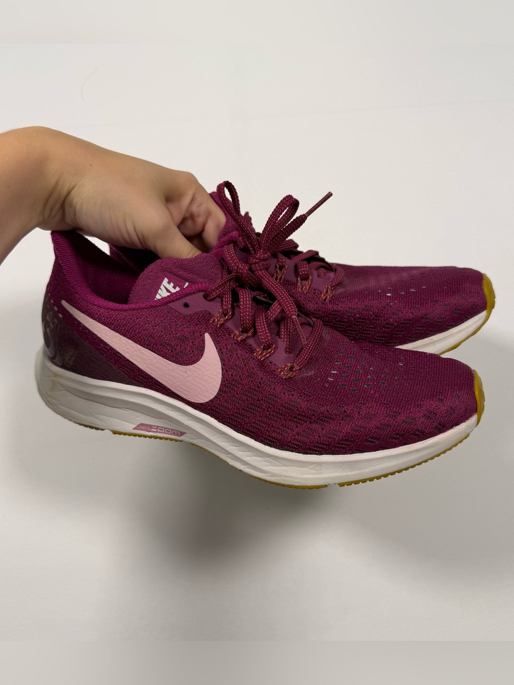 Nike Air Zoom Pegasus 35 Running Shoes in True Berry Size 7